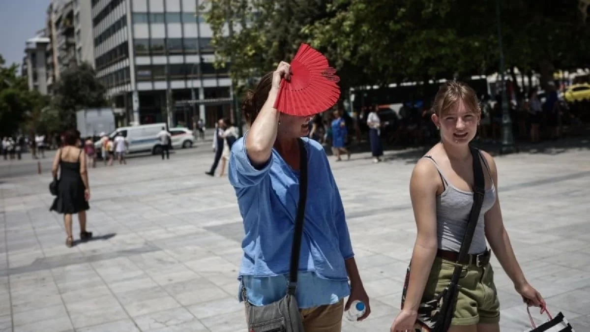 Καιρός: Επικίνδυνη άνοδος της θερμοκρασίας την Παρασκευή (4/8) και το Σάββατο (5/8) - Πού θα φτάσει ο υδράργυρος