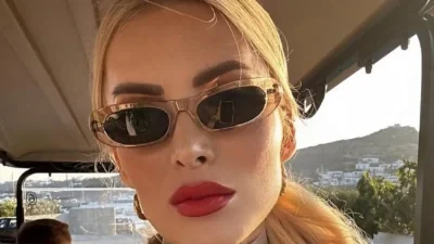 Στην πόλη του έρωτα με ιδιαίτερη παρέα - Οι πρώτες φωτογραφίες της Κατερίνας Καινούργιου από το Παρίσι