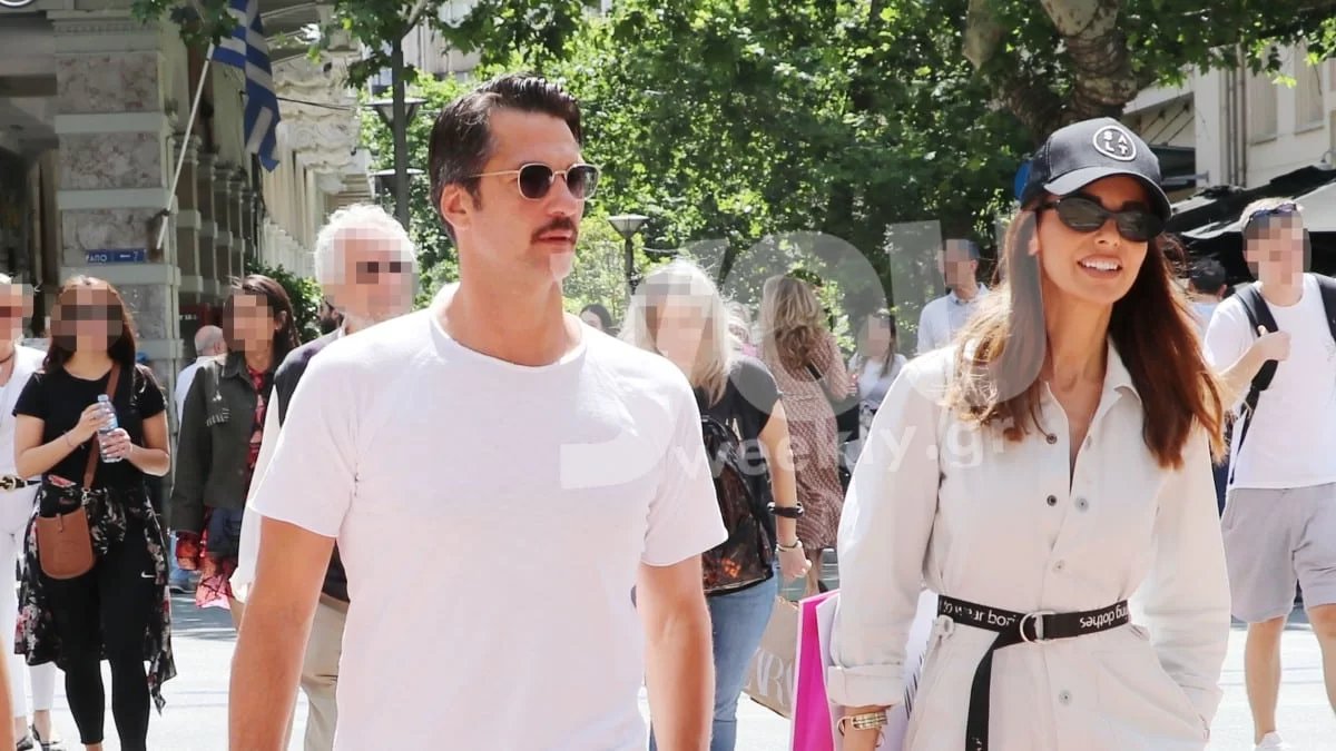 Ζουν τον απόλυτο έρωτα - Οι αγκαλιές της Μπέττυς Μαγγίρα με τον Δημήτρη Μάζη σε πισίνα στην Ίο με θέα τη θάλασσα