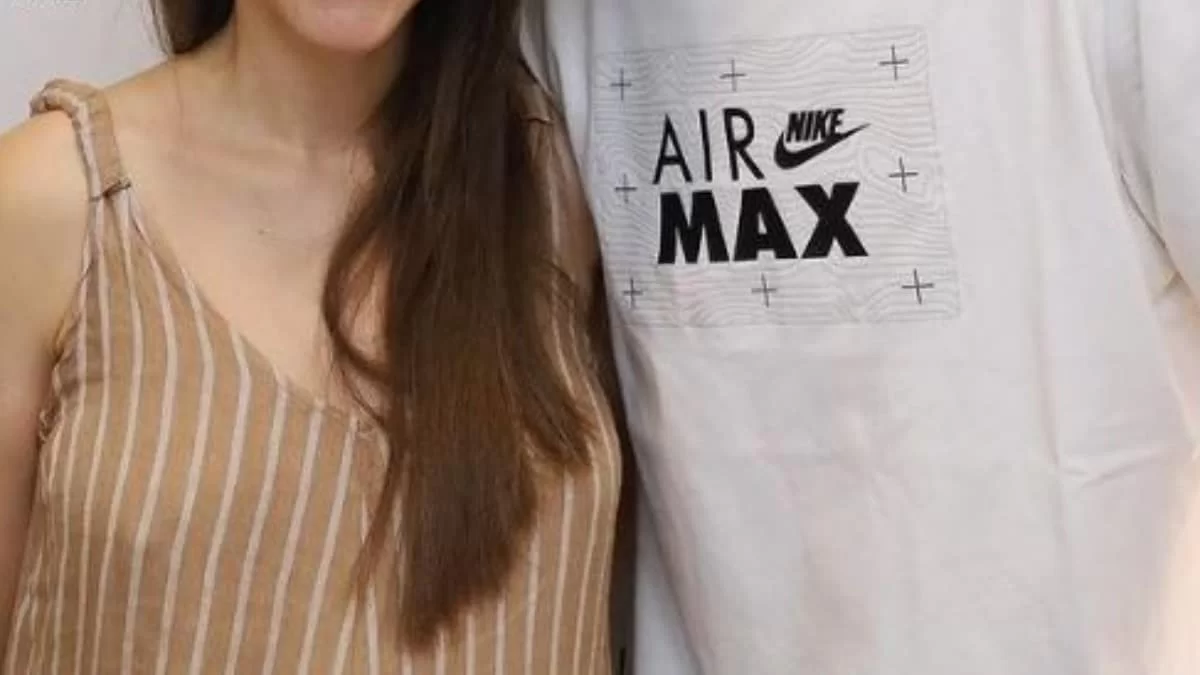 Αγαπημένο ζευγάρι απέκτησε το δεύτερο παιδάκι του - Φωτογραφίες από το μαιευτήριο μετά το εξιτήριο