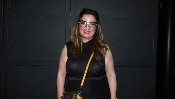 Με ολόσωμο μαγιό και μείον 8 κιλά - Η νέα εικόνα της Σοφίας Μουτίδου