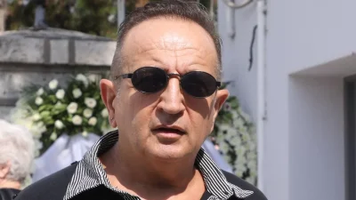 «Η εξόδιος ακολουθία θα γίνει αύριο! Καλό ταξίδι» - Ο Σπύρος Μπιμπίλας ανακοίνωσε το θάνατο πολύ γνωστού Έλληνα ηθοποιού
