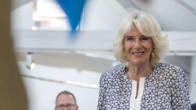 Θρήνος για την βασίλισσα Καμίλα