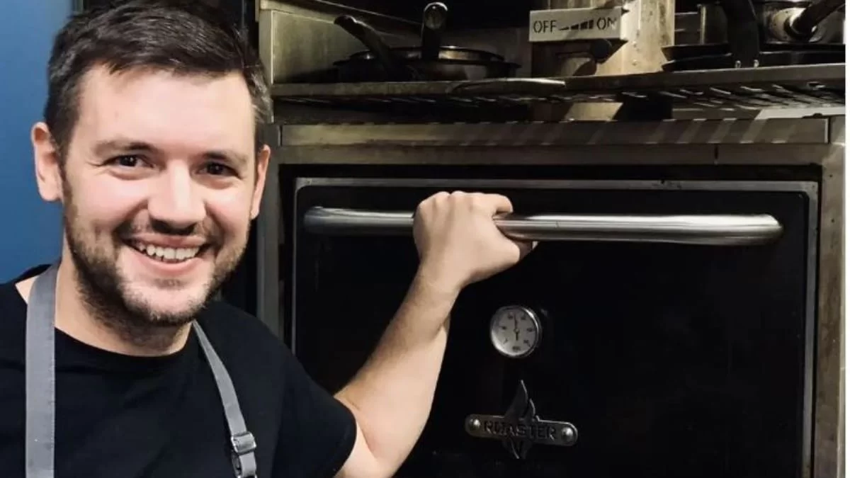 Έκλεψε τα βλέμματα η σύζυγός του με το λιτό νυφικό της - Παντρεύτηκε ο νικητής του MasterChef, Τιμολέων Διαμαντής