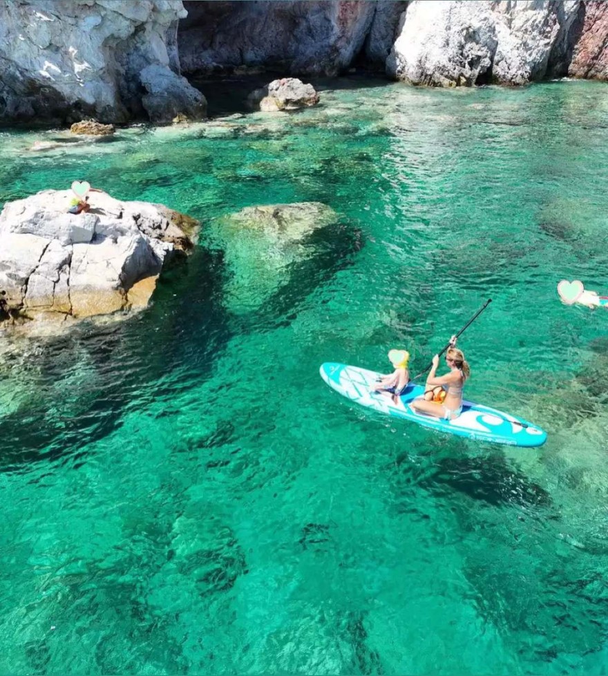 Μαριέττα Χρουσαλά παραλία παιδιά