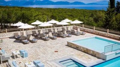 Κεφαλονιά: Ένα ξενοδοχείο – καταφύγιο κομψότητας και ηρεμίας στο κοσμοπολίτικο Φισκάρδο