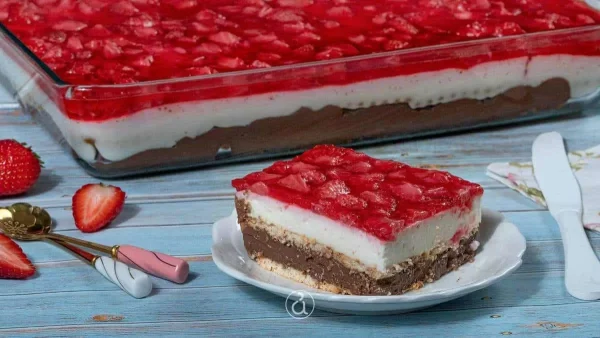 Γλυκό ψυγείου χωρίς καθόλου ζάχαρη - Πολύ οικονομική συνταγή με γεύση σοκολάτα, βανίλια και φράουλα