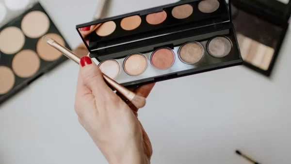 Editor's favorites: Σου προτείνουμε τα 10 καλύτερα προϊόντα για πρόσωπο, μαλλιά, σώμα & μακιγιάζ για αυτήν την εβδομάδα!