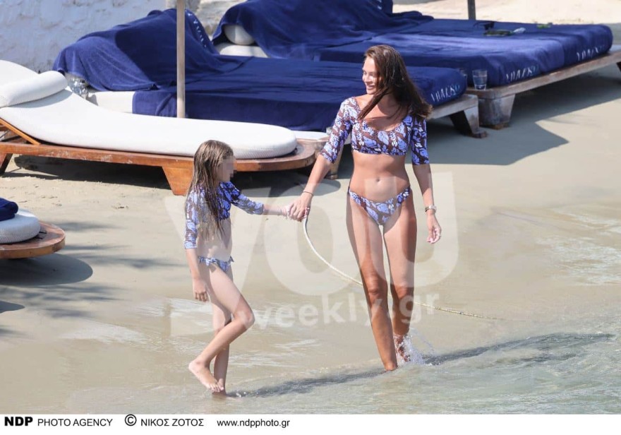 Υβόννη Μπόσνιακ - κόρη 