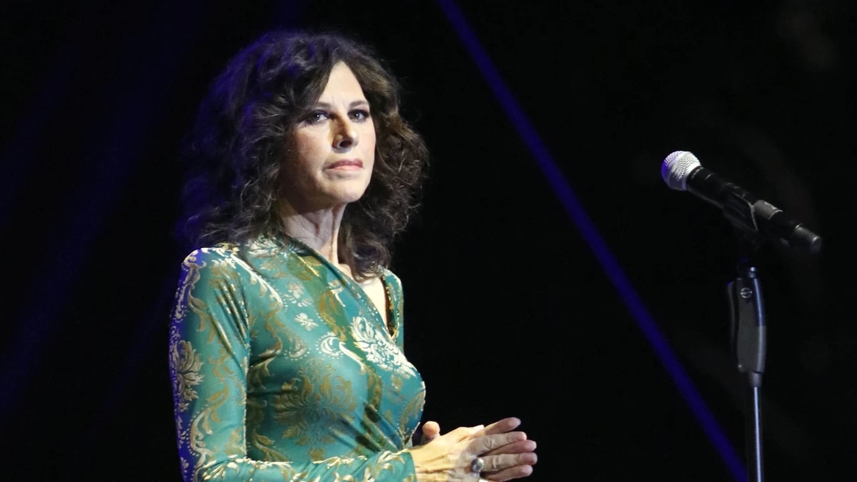 «Θα σε σκέφτομαι πάντα με αγάπη...» - Θρήνος για την Ελευθερία Αρβανιτάκη