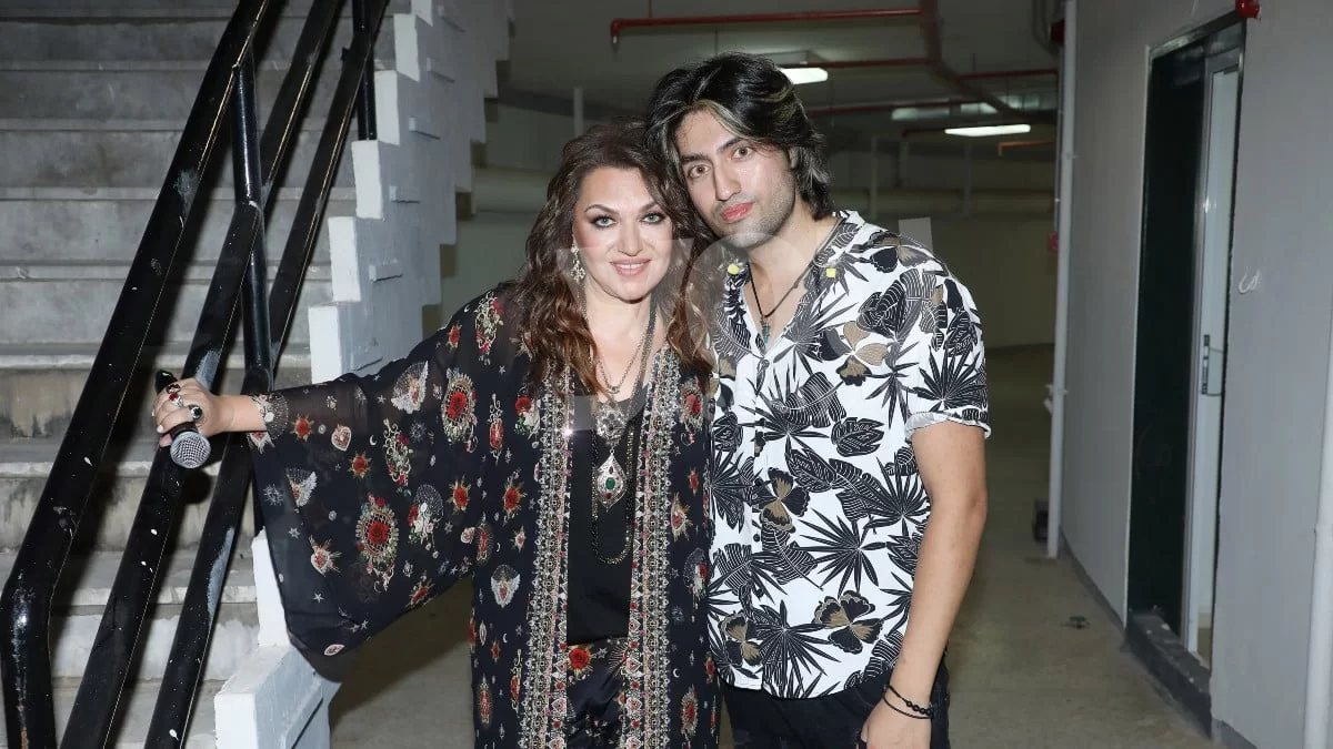 Δυσάρεστα νέα για την Καίτη Γαρμπή και τον γιο της, Δημήτρη Σχοινά - Τι συνέβη