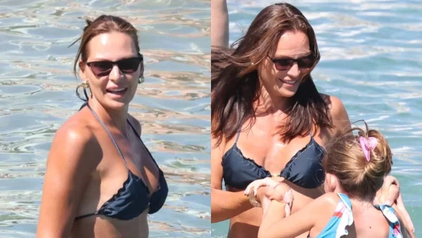 Με μαύρο μικροσκοπικό μπικίνι έπαιζε με την κόρη της στη θάλασσα - Οι βουτιές της Υβόννης Μπόσνιακ και του Ρέμου στην Μύκονο