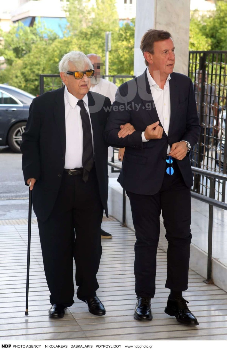 Κηδεία Γιάννη Βουράκη Καίσαρης