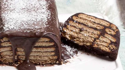 Σοκολατένιο κέικ μωσαϊκό που θυμίζει σε κορμό - Πανεύκολη συνταγή για αρχάριους στην κουζίνα