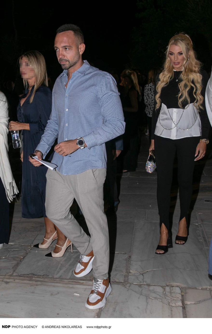 Βασίλης Κωνσταντίνα γάμος