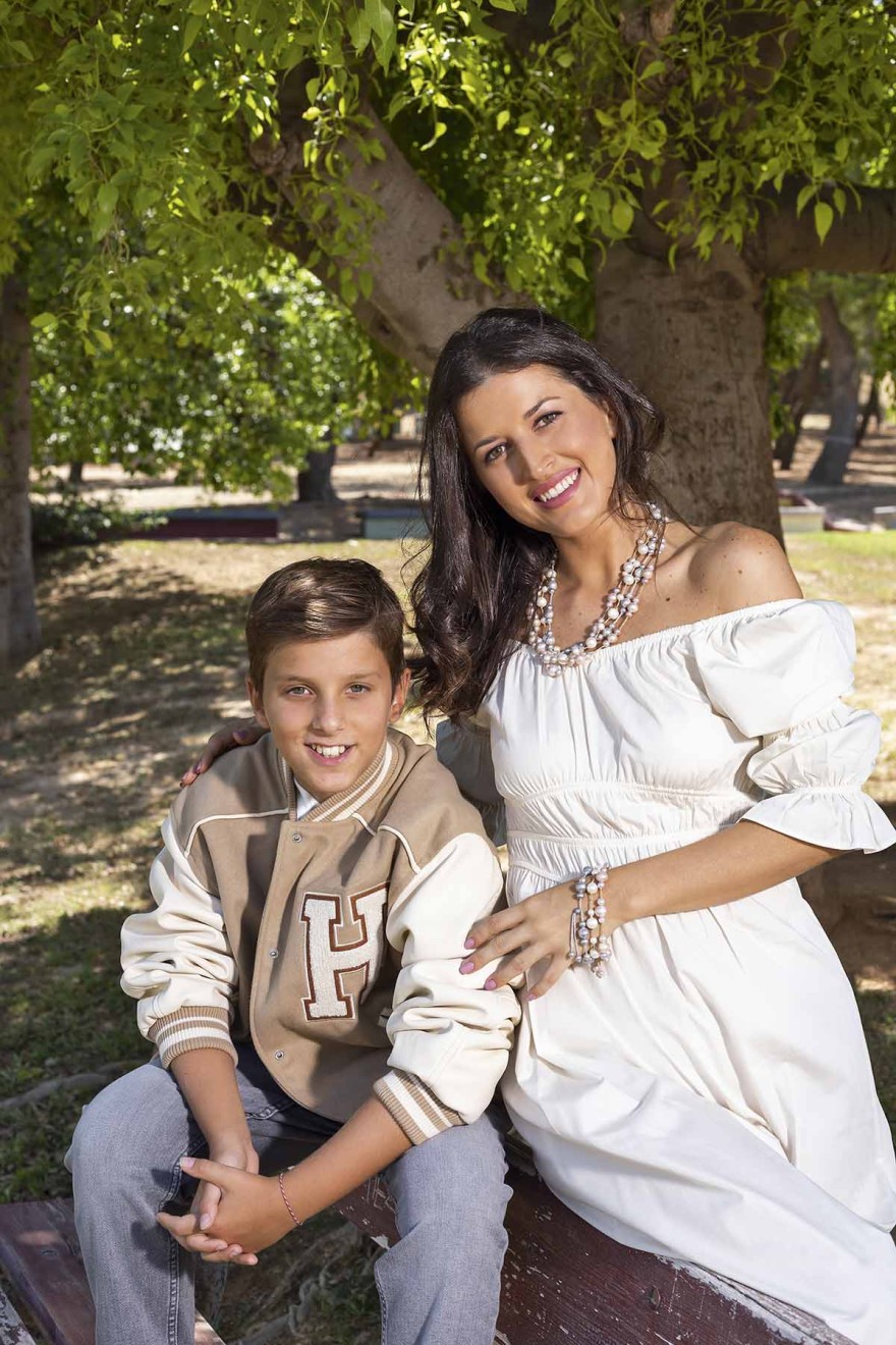 Πρώτη μέρα σχολείο: Τα ρούχα και αξεσουάρ που χρειάζεται το παιδί σου αλλά κι εσύ