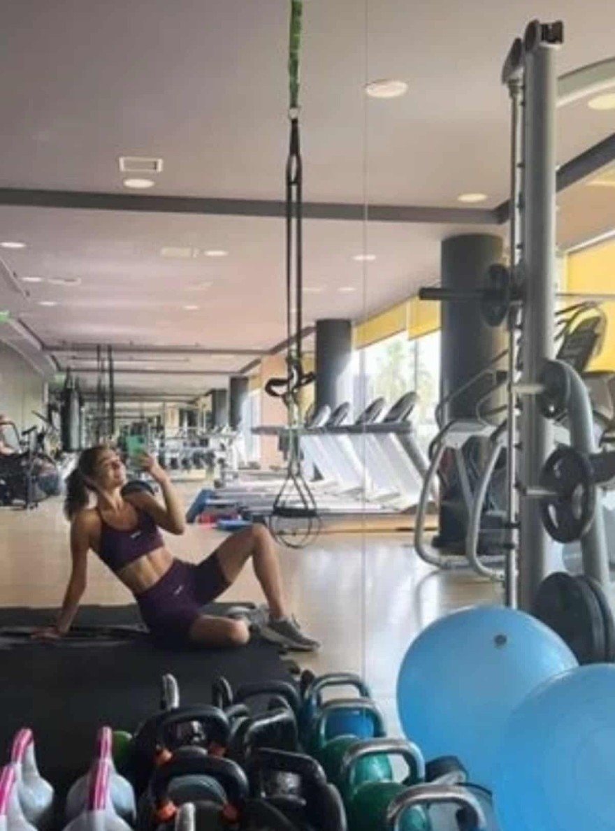 Μελίνα Νικολαΐδη κοιλιακοί