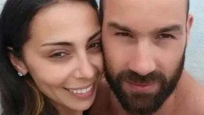 Τεράστια η τραπεζαρία, το σαλόνι και ο κήπος για να χωράνε τα 6 παιδιά τους - Η διώροφη μονοκατοικία Βασίλη Σπανούλη και Ολυμπίας Χοψονίδου