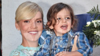 Σάσα Σταμάτη: Η απίστευτη ομοιότητα με τον αδερφό της, Παναγιώτη - Η απόφασή της να βαφτίσει το μοναχογιό του