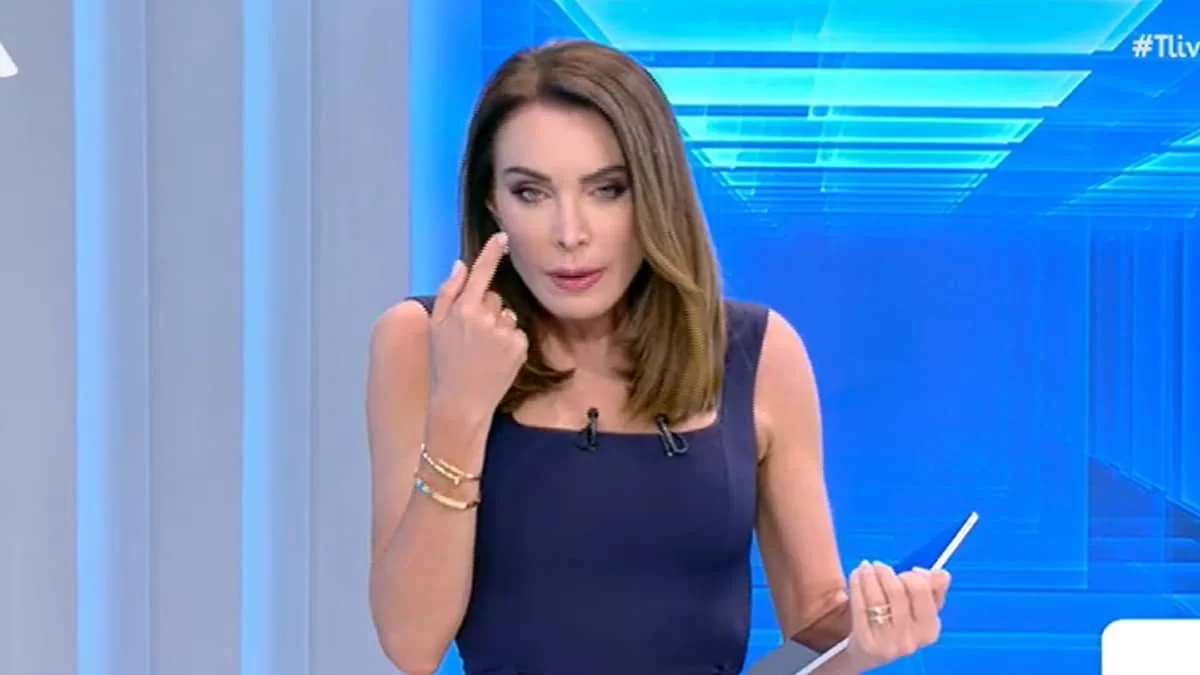 Τατιάνα Στεφανίδου: «Το είδα με τα μάτια μου! Οι πλιατσικολόγοι, οι μικροαπατεώνες, τα λαμόγια με κάτι καμιόνια, γυρνούσαν σαν τα κοράκια»