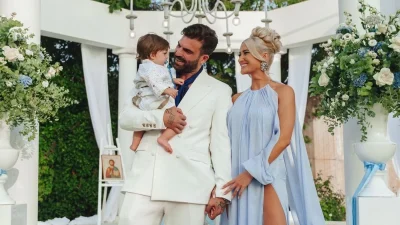 «Το να είσαι κουτσομπόλης και σκατόψυχος...» - Το ξέσπασμα της Ιωάννας Τούνη για το επικριτικό σχόλιο στο Instagram για τη βάφτιση του γιου της