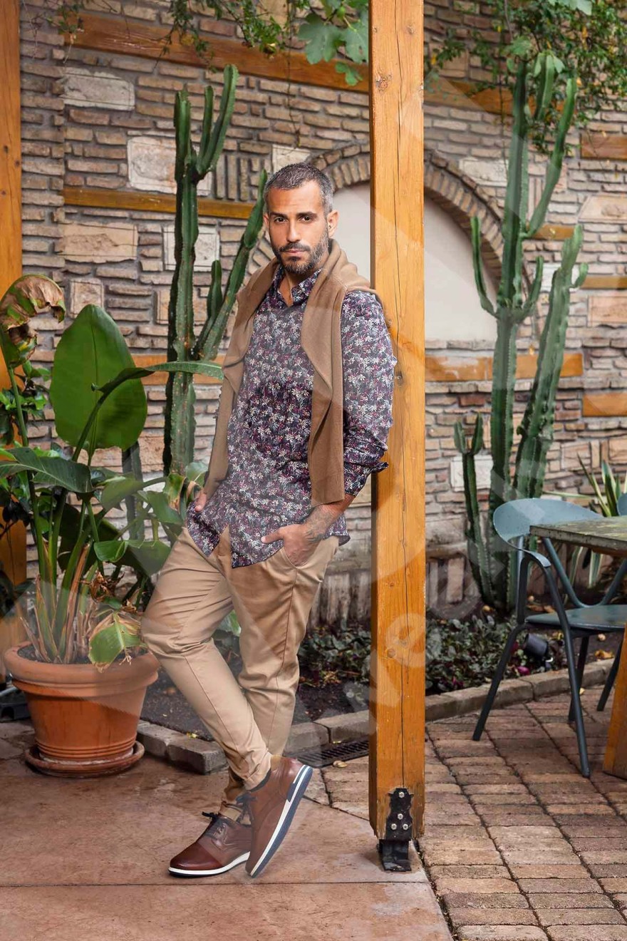 Ο Γιώργος Τσούλης μιλά αποκλειστικά στο YOU: Τα παρασκήνια της συνεργασίας του με την Μενεγάκη και το ενδεχόμενο ενός δεύτερου παιδιού