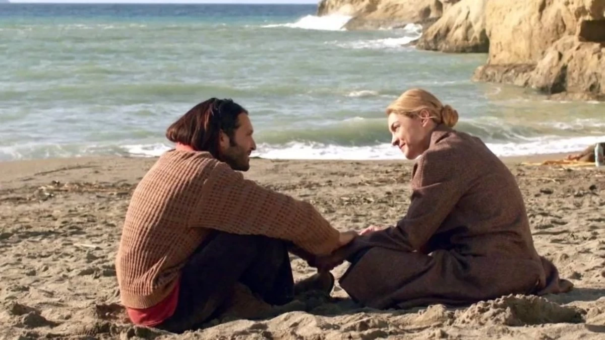 H Παραλία: Χαμός στο Twitter με πρωταγωνίστρια την Γιούλικα Σκαφιδά