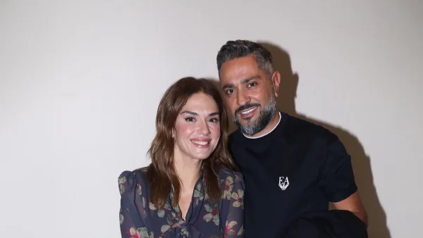 Βάσω Λασκαράκη: Δίπλα της στην  πρεμιέρα της θεατρικής της παράστασης ο σύζυγός της, Λευτέρης Σουλτάτος