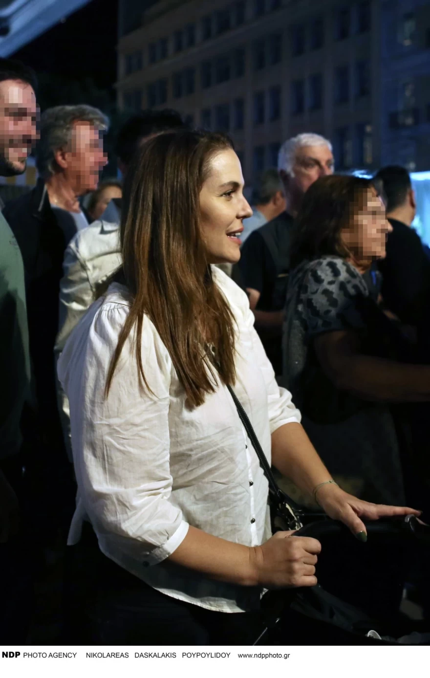 Δούκας - Αδερφή