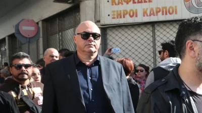 «Είμαι μαμά δύο υιοθετημένων παιδιών που ερωτεύεται γυναίκες» - Το ξέσπασμα γνωστής επιχειρηματία κατά του Αχιλλέα Μπέου