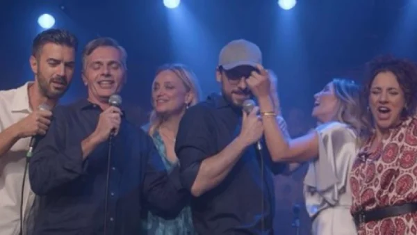 Ο πρώτος από εμάς: «Μπροστά στο μέλλοντα σύζυγό αφιερώνει τραγούδι στον εραστή της...» - Έγινε viral στο twitter η Αθηνά Οικονομάκου