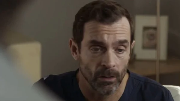 Ο Γιατρός: «Υπονοείτε, ότι η κόρη μας παίρνει ναρκωτικά;» - Ένα αποτέλεσμα εξετάσεων θα κλονίσει τις ζωές όλων