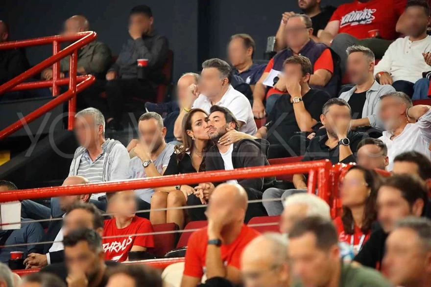 Δόμνα Μιχαηλίδου σύντροφος