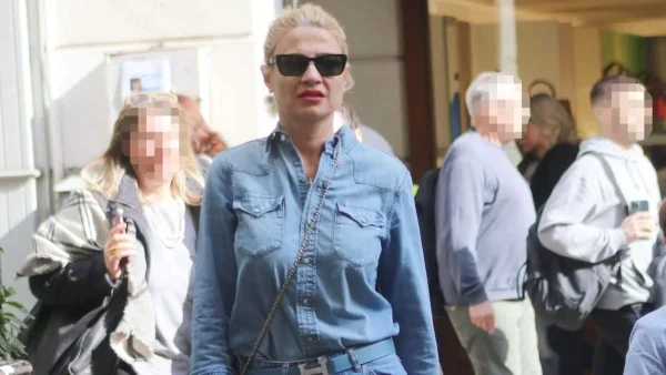 Φαίη Σκορδά: Σου δείχνει τη μεγαλύτερη τάση του φθινοπώρου και πώς θα τη φορέσεις