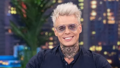 «Μέχρι στιγμής έχω κάνει 20 με 30 ταινίες! Τις γυρίζουμε...» - Ο Φίλιππος Αρβανίτης μίλησε για τις ταινίες ερωτικού περιεχομένου