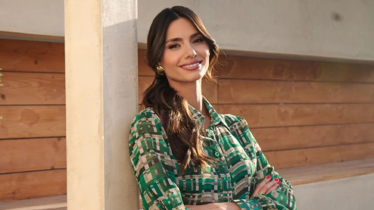 Ηλιάνα Παπαγεωργίου: Το μονοχρωματικό μακιγιάζ που υιοθέτησε είναι ό,τι πιο chic έχουμε δει!