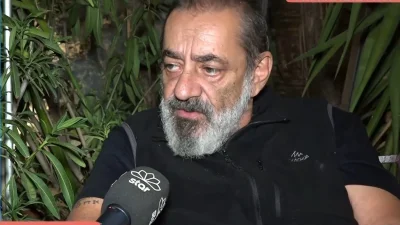 «Ας τα πακετάρουν κι ας τα βάλουν εκεί που νομίζουν...» - Ξεσπά ο Αντώνης Καφετζόπουλος για το πρόωρο τέλος της σειράς "3ος Όροφος"