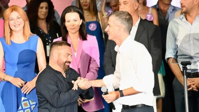 Βασίλης Καλλίδης: «Εμφανίζεται μία μέρα στη ζωή μου...» - Μιλάει για τα πάντα και αποκαλύπτει άγνωστες πτυχές της ζωής του