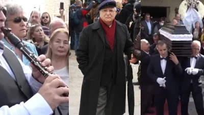 Bαρύ το κλίμα στην κηδεία του Χρόνη Αηδονίδη - Τον αποχαιρέτησαν με κλαρίνα και βιολιά