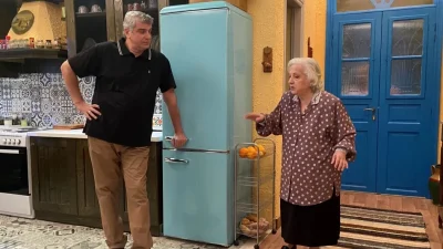 Μην αρχίζεις τη Μουρμούρα (21/10): Η Τούλα ρημάζει το σπίτι και ο κυρ Ηλίας τα' χει χαμένα - Ο Βύρωνας εκδηλώνει τον έρωτά του