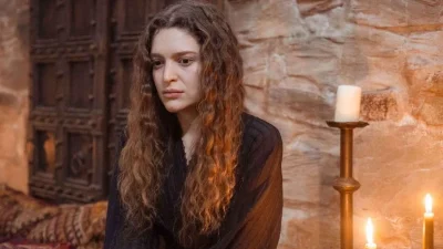 Η Μάγισσα: «Θα μετανιώσεις τη στιγμή που γεννήθηκες, βρομιάρα» - Η Μεταξία βάζει δηλητήριο στο νερό της Κερασίνας