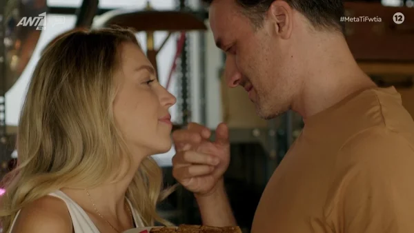 «Θα λολαθώ με αυτούς...» -Το Twitter "έλιωσε" με την σκήνη του Οδυσσεά και της Ειρήνη στη σειρά "Μετά τη Φωτιά"