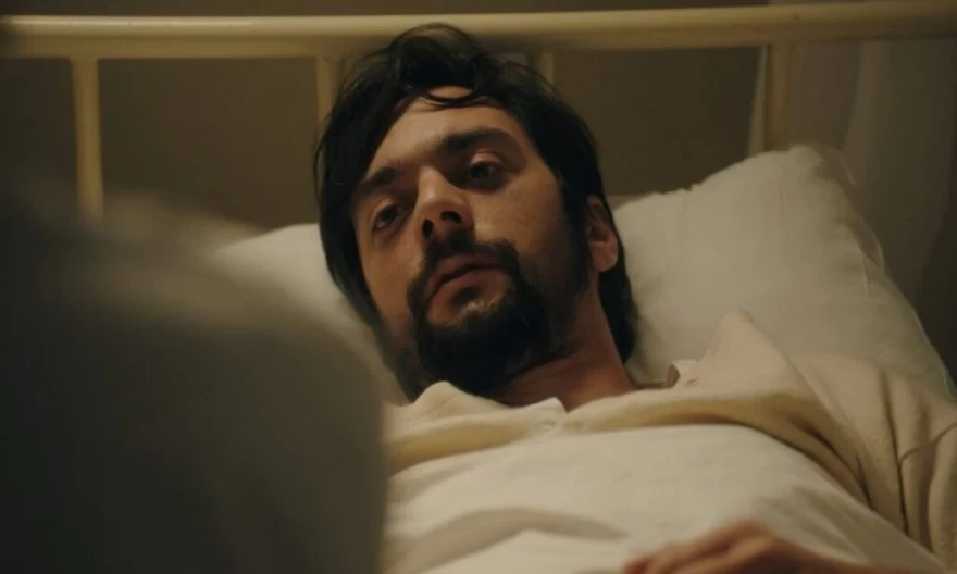 Το ναυάγιο: Απάγουν τον Πέτρο και τον χτυπούν ανελέητα! Μάκης - Χριστίνα τον βρίσκουν μέσα στα αίματα