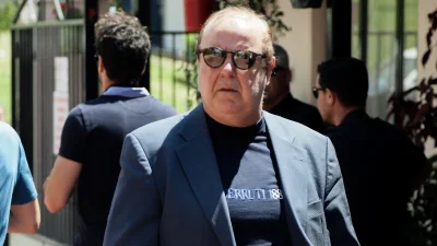 Επικοινωνία Παύλου Χαϊκάλη - Πέτρου Φιλιππίδη: «Κάποιες φορές μιλάμε για κάποια πράγματα...»