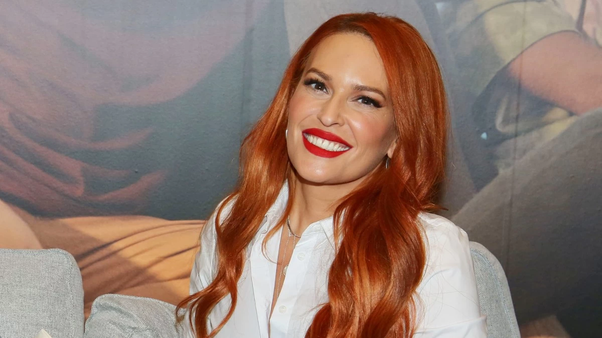 Μεγαλώνει η οικογένεια της Σίσσυς Χρηστίδου - Η φωτογραφία με το νέο μέλος αγκαλιά