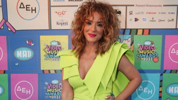 Το DOT φεύγει η Βάσω Λασκαράκη έρχεται - Οι λεπτομέρειες για την νέα της εκπομπή