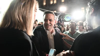 Χάρης Δούκας: Ποιος είναι ο γοητευτικός νέος δήμαρχος της Αθήνας - Η ηλικία, η καταγωγή και το έργο του