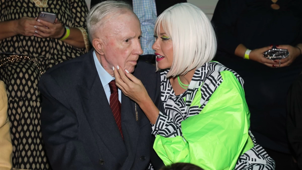 «To ATM τι κάνει;» - Σάλος με τα σχόλια για τον Κωνσταντίνο Πλεύρη κάτω από τις αναρτήσεις της Τζόρτζια Σιακαβάρα