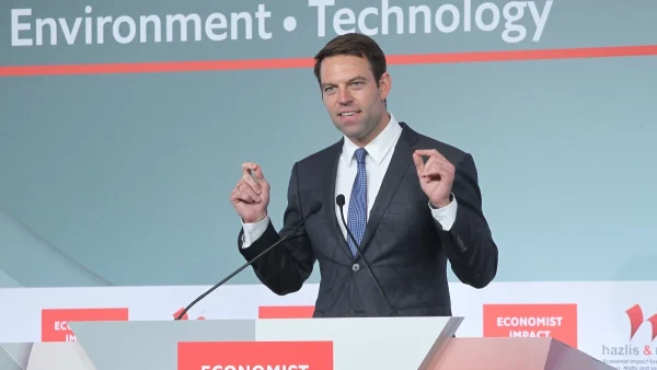 Στροφή στην καριέρα του; - Νέο επαγγελματικό βήμα για το Στέφανο Κασσελάκη