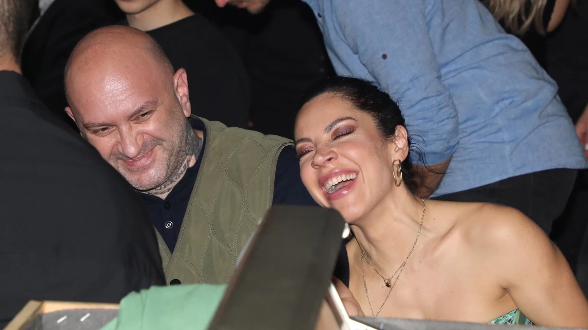 «Η αλήθεια είναι ότι η Σταματίνα Τσιμτσιλή μας πέτυχε σε μια στιγμή που...» - Η αποκάλυψη της Πιερίδη για τα τρυφερά τετ α τετ σε έξοδο με τον Κατριβέση